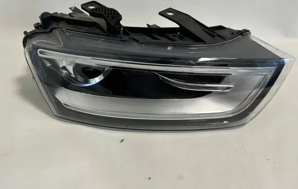 Audi Q3 8U Headlight/headlamp