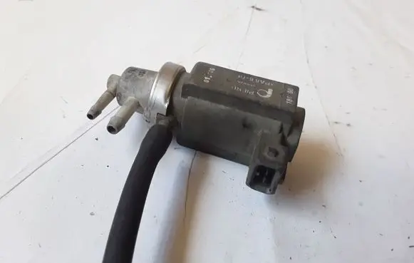 Audi A6 S6 C5 4B Turbo solenoid valve 059906627A
