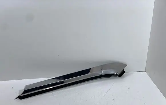 Renault Espace V (RFC) Fender trim (molding) 638757552R