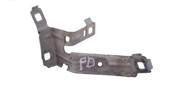 Seat Leon (1P) Fender mounting bracket 