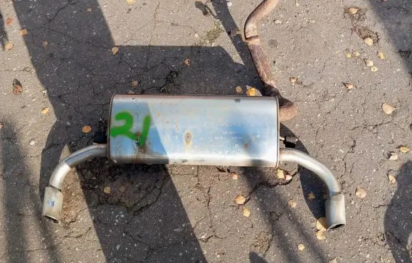 Volvo V40 Muffler/silencer 82012097