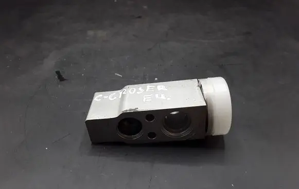 Citroen C-Crosser Air conditioning (A/C) expansion valve CSA387B00