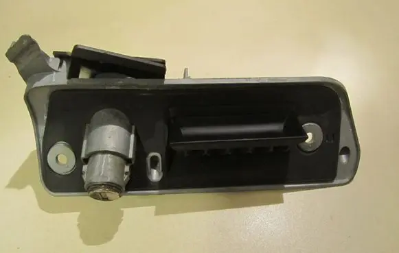 Volkswagen Caddy Tailgate/trunk/boot exterior handle 2K0827565J