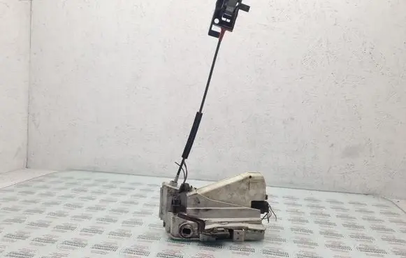 Front door lock