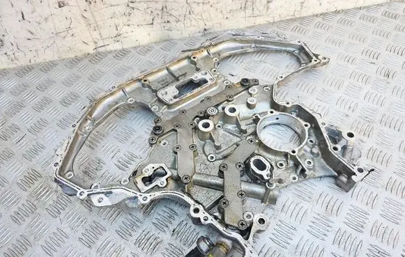 Infiniti QX60 L50 Timing chain cover 