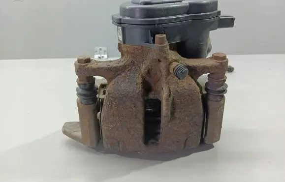 Audi A5 8T 8F Rear brake caliper 32335478