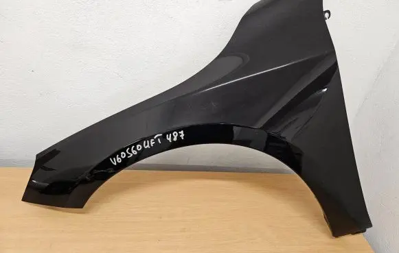 Volvo V60 Fender