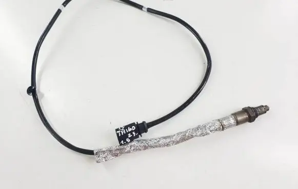 Volkswagen Taigo Lambda probe sensor 04E906262