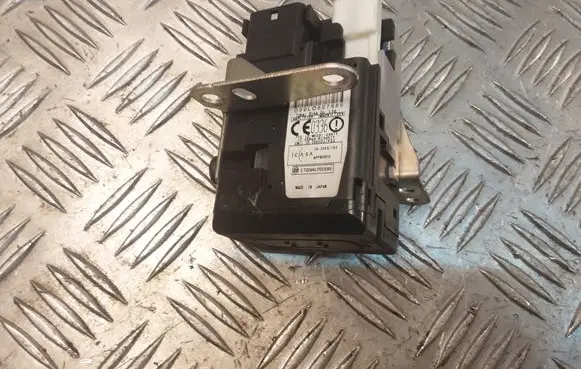 Toyota Corolla Verso AR10 Ignition lock 626399000