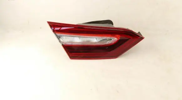 Toyota Camry Tailgate rear/tail lights