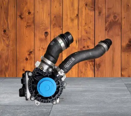 Mercedes-Benz E W213 Water pump 