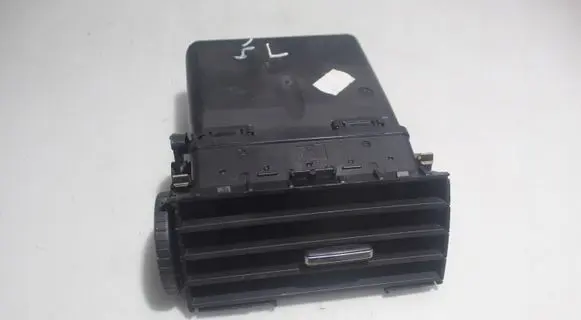 Ford C-MAX I Dashboard air vent grill cover trim 
