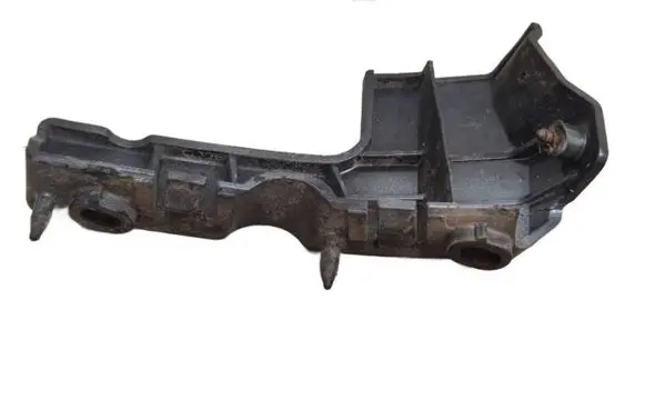 Audi A4 S4 B7 8E 8H Front bumper mounting bracket 8E0807284E