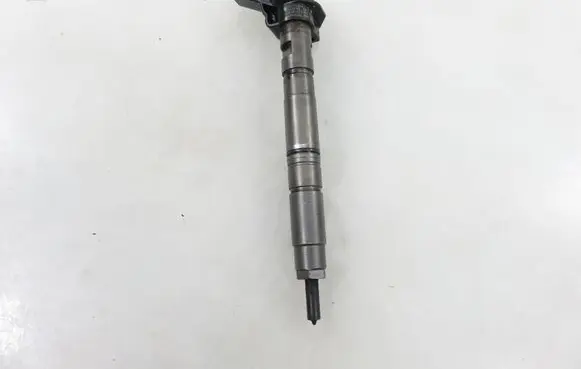 Audi Q5 SQ5 Fuel injector 0445116023 059130277BE