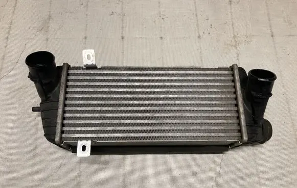KIA Sportage Intercooler radiator 282712U200