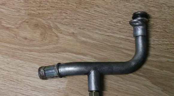 Volvo S80 Engine coolant pipe/hose