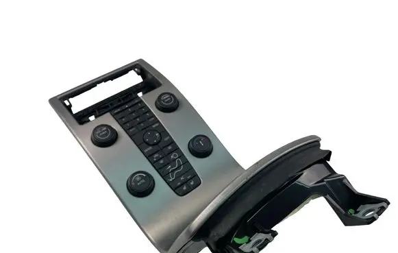 Volvo V50 Center console 