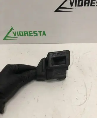 Fender foam support/seal