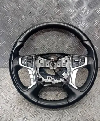 Mitsubishi Outlander Steering wheel