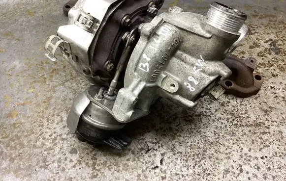 Volkswagen PASSAT B8 Turbo 04L253016F 16359700002 16441015001