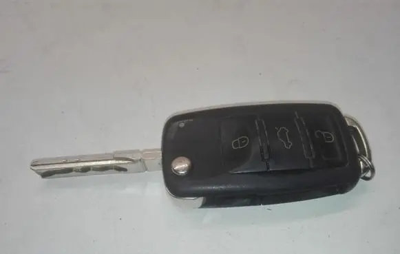 Audi A8 S8 D3 4E Ignition key/card 4E0837220F