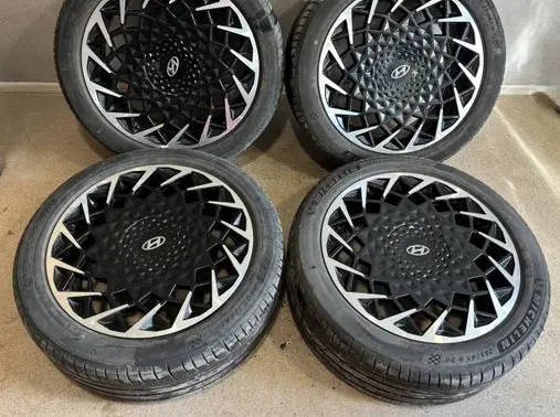 Hyundai Ioniq 5 R20 alloy rim 52910GI210