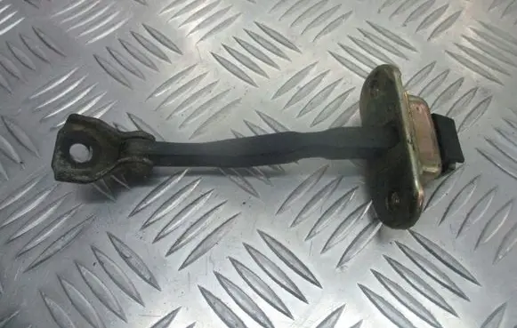 Mercedes-Benz Vito Viano W638 Rear door check strap stopper