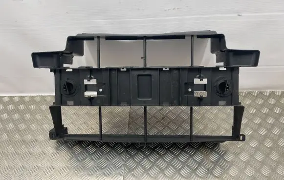 Ford Kuga II Intercooler air guide/duct channel 