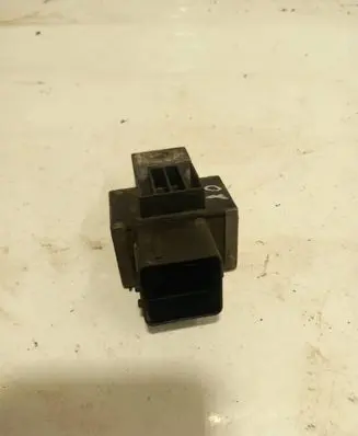 Renault Trafic II (X83) Glow plug pre-heat relay 9640469680