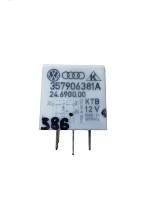 Skoda Octavia Mk1 (1U) Other relay 357906381A