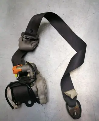 Toyota Prius (XW10) Front seatbelt