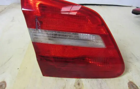 Mercedes-Benz B W246 W242 Tailgate rear/tail lights A2468200764 YAP4023811 607201