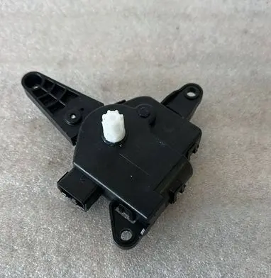 KIA Niro A/C air flow flap actuator/motor D267-CWFAA01