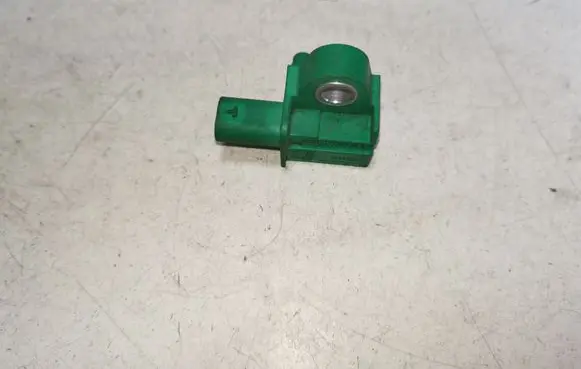 Volkswagen Golf VI Airbag deployment crash/impact sensor 5K0959351