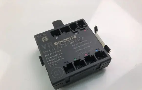 Mercedes-Benz C W204 Other control units/modules A2129004102