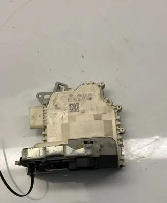 Audi A4 S4 B8 8K Rear door lock 8K0839015C
