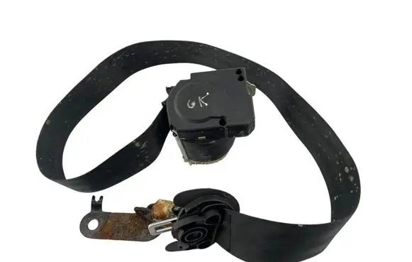 Volkswagen Touran II Rear seatbelt 193857737ADE 1T0857805D