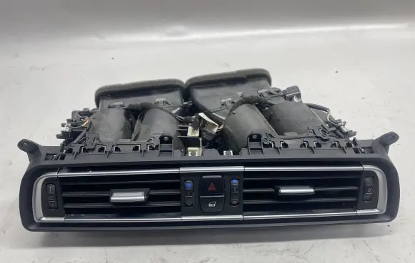 BMW 7 F01 F02 F03 F04 Dashboard air vent grill cover trim 9115859