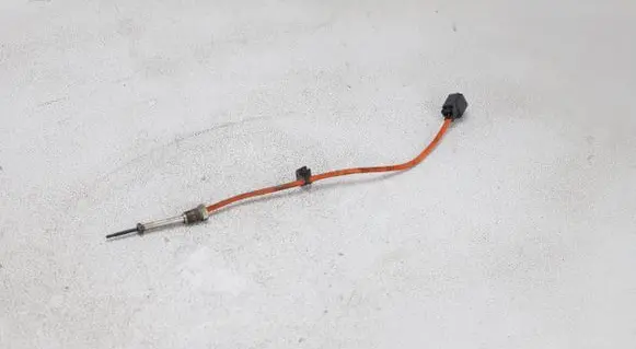 Ford Puma Exhaust gas temperature sensor L1B112B591DB