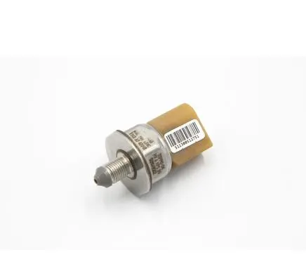 Audi A6 S6 C6 4F Fuel pressure sensor 03C906051C
