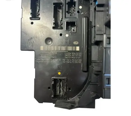 Mercedes-Benz C W204 SAM control unit 2049060205 5DK01102211 2049019702