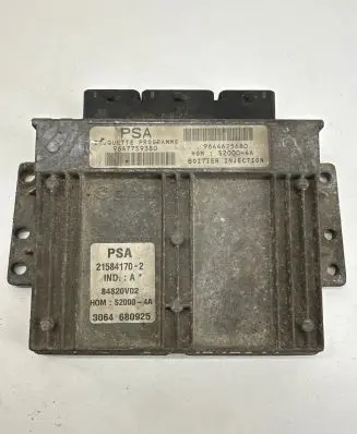 Peugeot 206 Engine control unit/module 9647759380 9644625680 S20004A