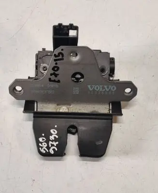 Volvo S60 Tailgate/trunk/boot lock/catch/latch 31335045