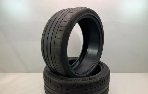 Audi A7 S7 4K8 R20 summer tire 