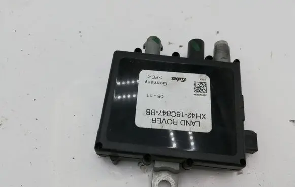 Land Rover Range Rover L322 Aerial antenna filter XH4218C847BB