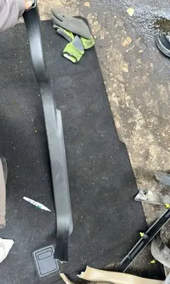 Volvo S60 (C) pillar trim 13042