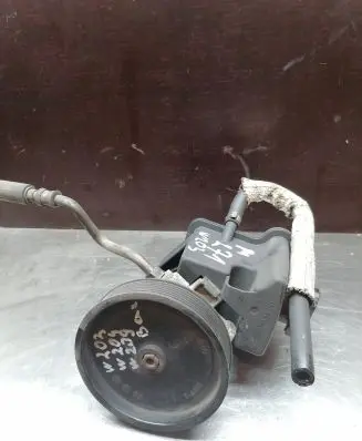 Mercedes-Benz C W203 Power steering pump 0034664001