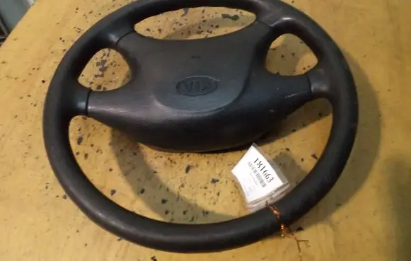 KIA Shuma Steering wheel