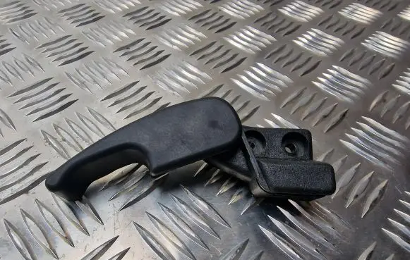 Audi A3 S3 8P Engine bonnet (hood) release handle 1H1823533