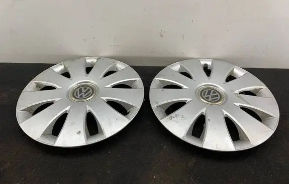 Volkswagen Caddy R15 wheel hub/cap/trim 